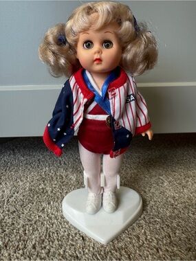 VINTAGE *GOLD MEDALIST* 8" GINNY DOLL Vogue